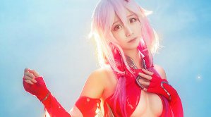 《罪恶王冠》Cosplay楪祈 欲盖还休酥胸半露